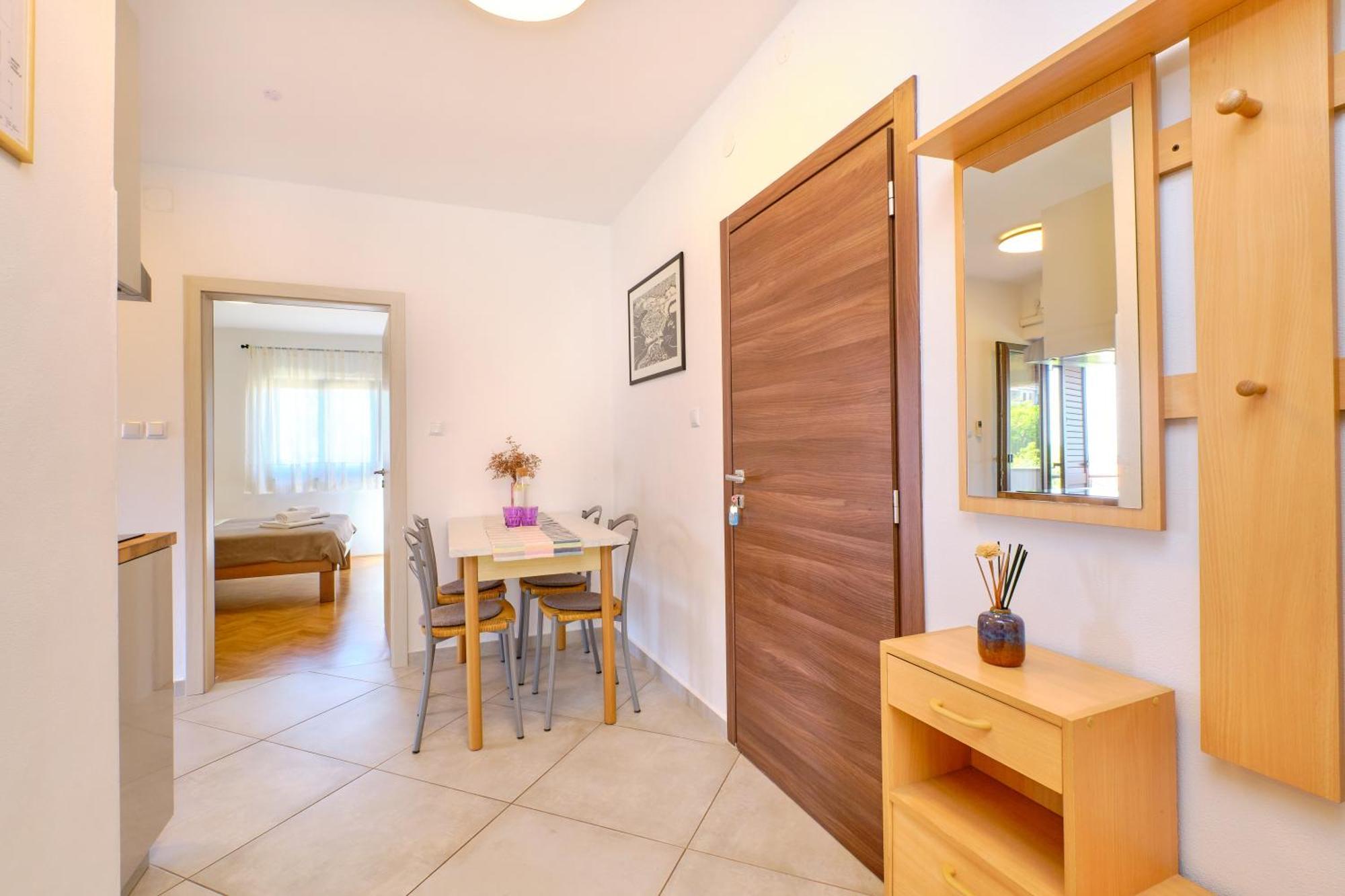Argo Apartmani مالي لوشينغْ المظهر الخارجي الصورة